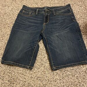 a.n.a Classic Indigo Denim Shorts size 8